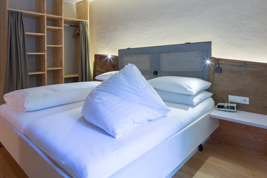 Frida Am Wald Hotel Rasun di Sotto Room photo